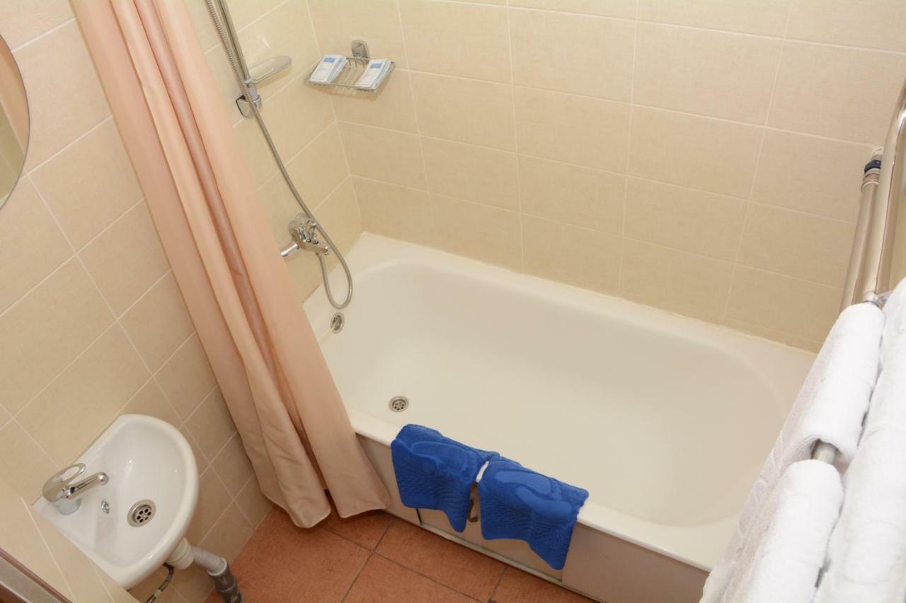 Voyage Hotel Minsk Ngoại thất bức ảnh