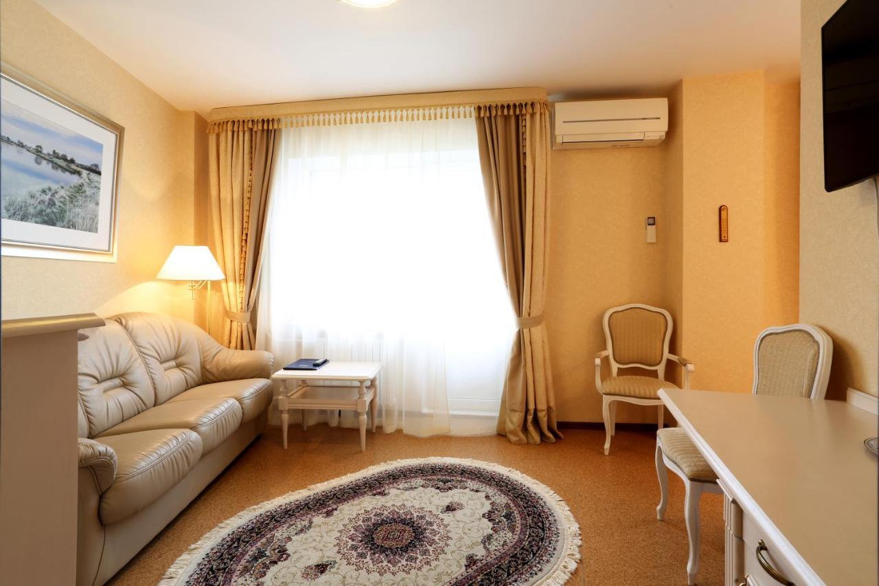 Voyage Hotel Minsk Ngoại thất bức ảnh