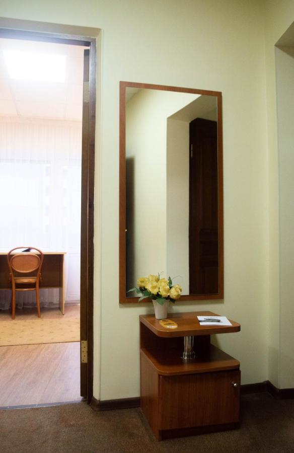 Voyage Hotel Minsk Ngoại thất bức ảnh